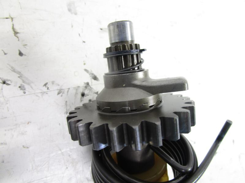1980 80 Kawasaki KL 250 A3 Kick Start Gear Spindle Shaft 13066